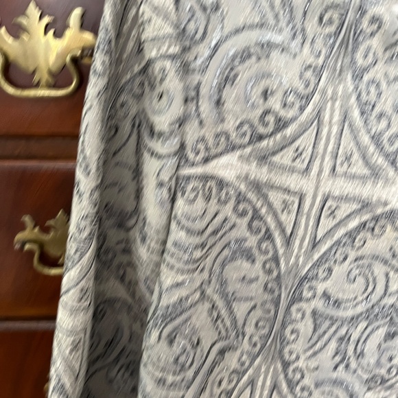 Chico's Muticolored Lined Jacket with Removable Cuffs Size 2 NWOT - Picture 3 of 6